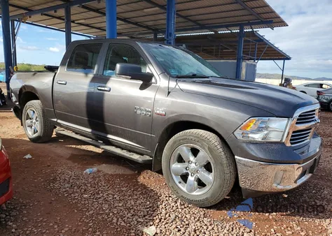 2015 Ram 1500 Slt z USA, uszkodzony, nr VIN 3C6RR7LT8FG709671